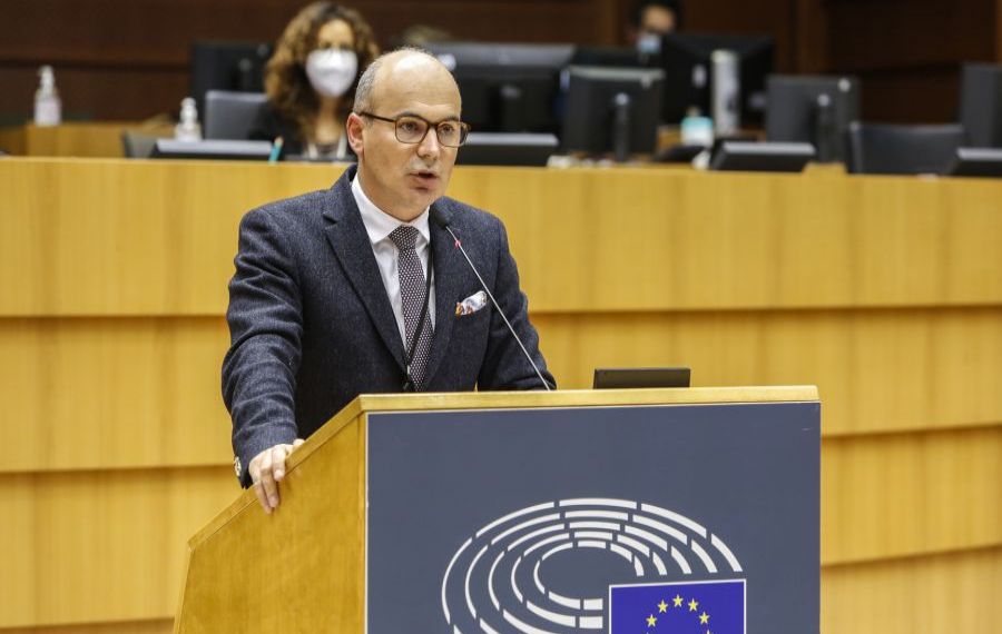 Rareș Bogdan a răbufnit în Parlamentul European: ”Ce trebuie să mai facem pentru a fi tratați de la EGAL la egal și respectați?”