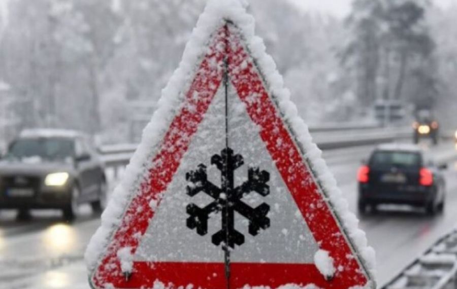 MAE: Atenționare pentru românii care călătoresc în Bulgaria - cod portocaliu de ninsori în patru regiuni