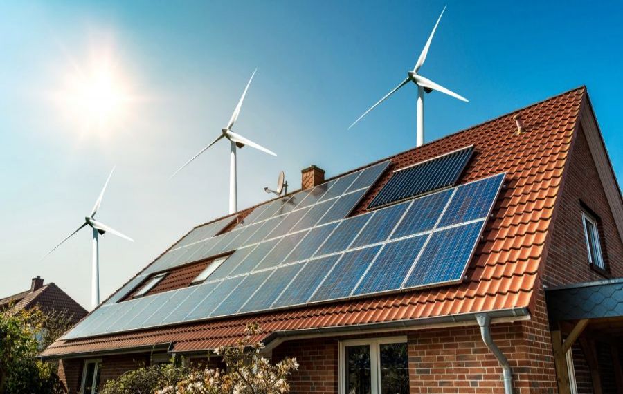 Românii, tot mai atrași de energia regenerabilă în 2023. Afacerile pe piața sistemelor fotovoltaice rezidențiale și industriale, în creștere