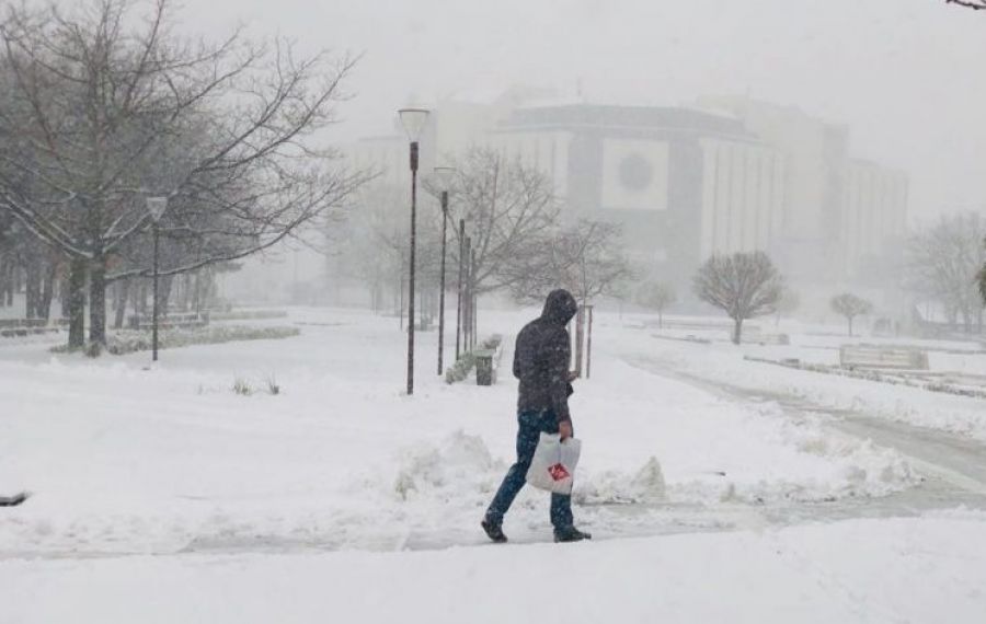 Avertizare MAE: Restricții de circulație în Bulgaria din cauza codurilor meteo de ninsoare și viscol