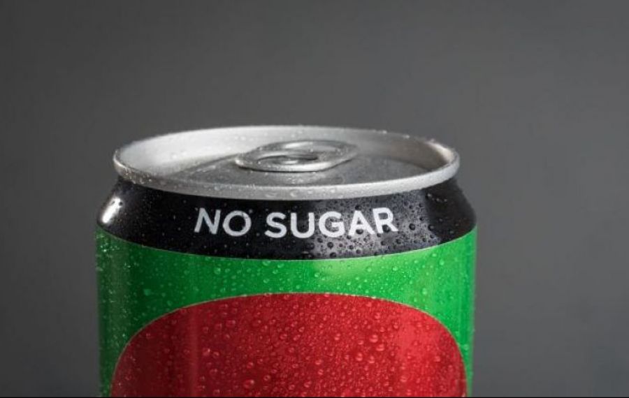 De ce sucurile FĂRĂ zahăr NU protejează silueta