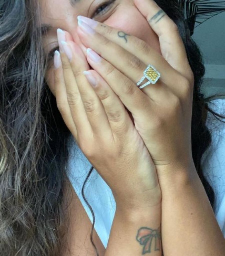 Alex Velea a cerut-o în căsătorie pe Antonia: Cum arată inelul
